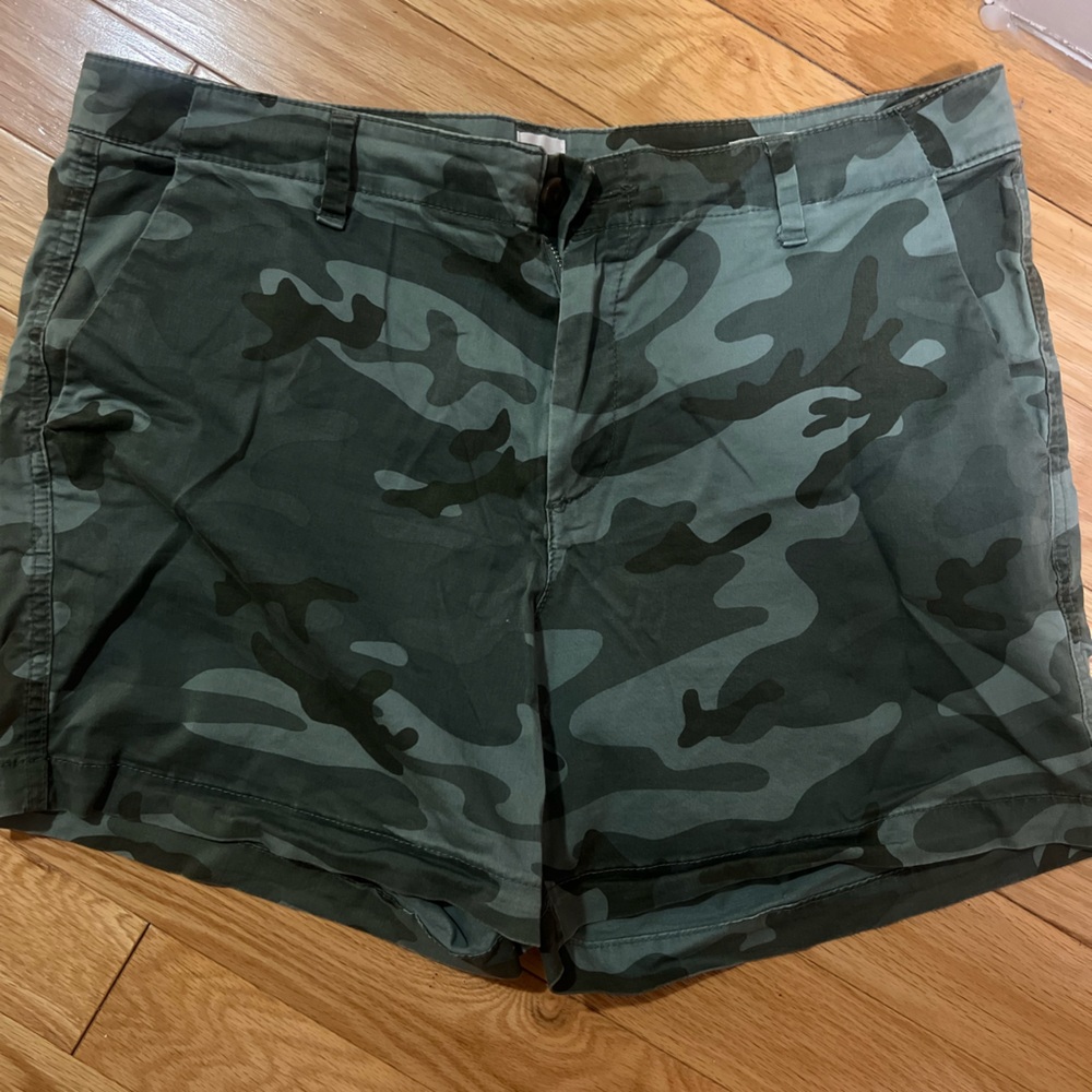 Women’s Camouflage Shorts